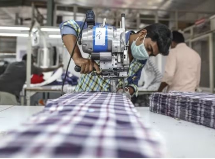 In the climate of uncertainty, how is the layoff scene in Apparel Sector